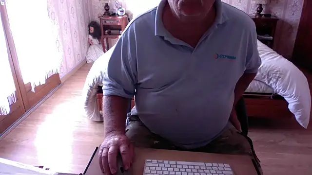 bacanale72 Show Webcam