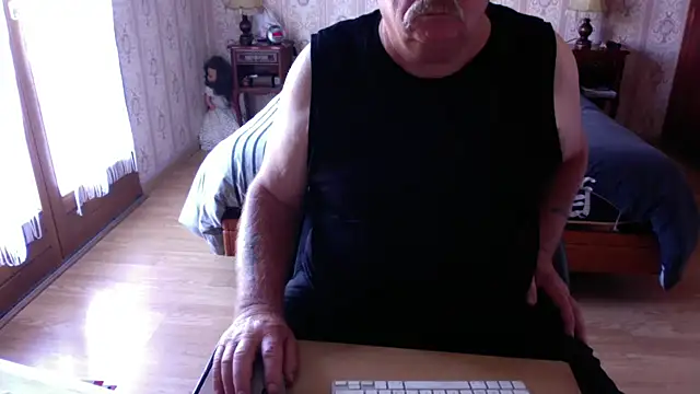bacanale72 Adlı Modelin Web Kamerası Şovu