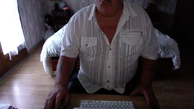 bacanale72 Show in webcam