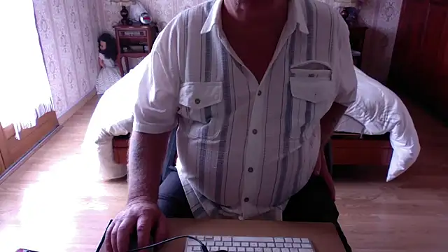 bacanale72 Show in webcam