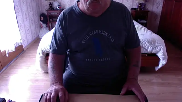 Pokazy przed kamerką – bacanale72