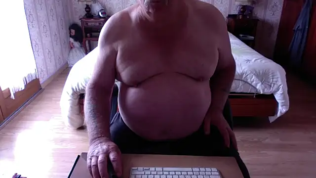 bacanale72 Show in webcam