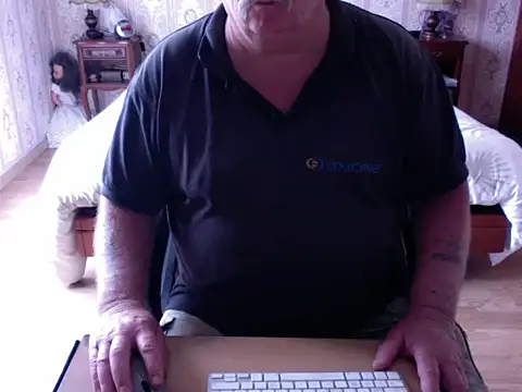 Webkamerová show bacanale72