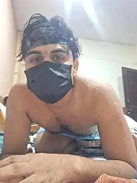 KingGrizz Show in webcam