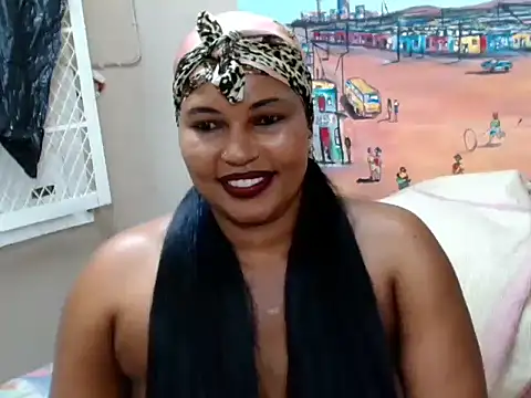 ChocolateCandyxxx Adlı Modelin Canlı XXX Sohbeti