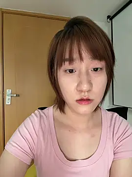 Judi-a 网络视讯表演
