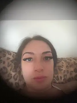 emmanow Webcam show