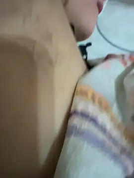 Pertunjukan Kamera Web night_258