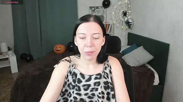 elen_xx's Live XXX Chat