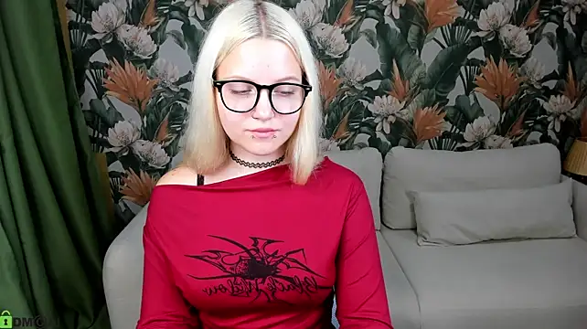 Velvet-Lun Chat XXX in diretta