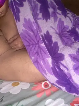aksh6n Show in webcam