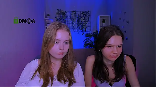 helena_so_shyy webcam show