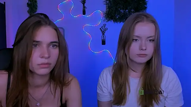 Webkamerová show helena_so_shyy