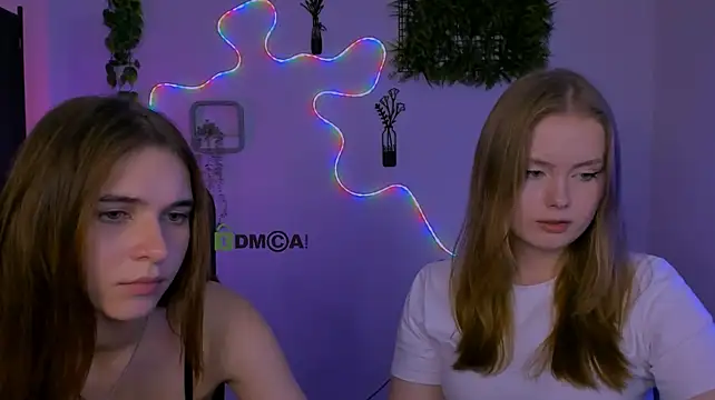 helena_so_shyy webcam show