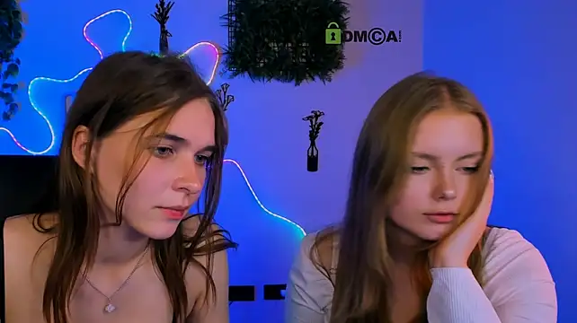 Chatroom XXX en direct de helena_so_shyy