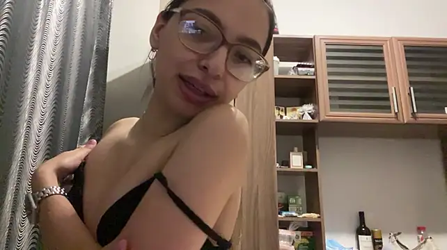Živý XXX chat ZelmaBonato