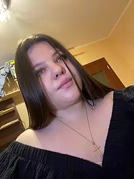 Chat XXX en directo de Alisa-mis
