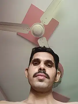 Show de webcam de Princumbai_420