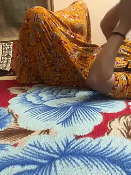 Show modela Asha-Darling na web-kameri