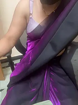 Asha-Darling Show in webcam