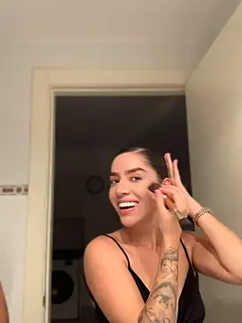 Chat XXX ao vivo de SophieVibes_