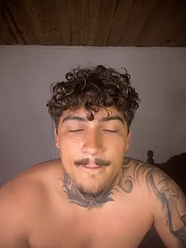 Show de picasso_25CM na webcam
