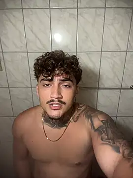 picasso_25CM webcam show