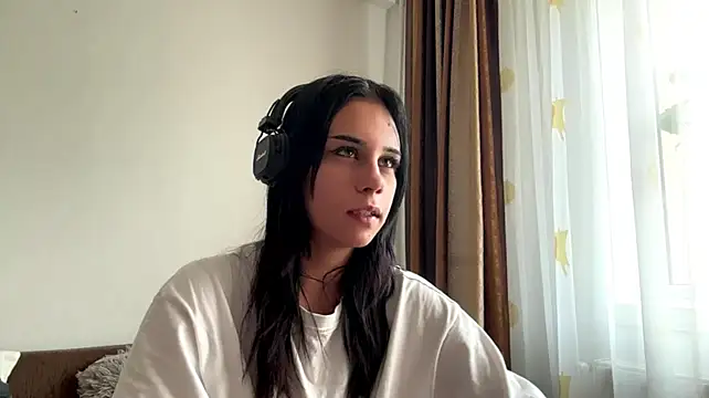 Chat +18 de ElsyRaner ao vivo