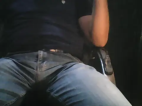 sexy_tom787817のウェブカメラショー