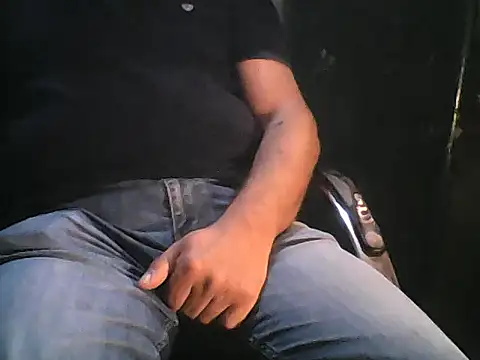 sexy_tom787817 Adlı Modelin Web Kamerası Şovu
