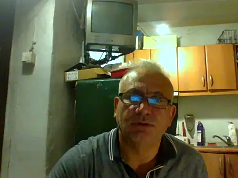 sexy_tom787817 Adlı Modelin Web Kamerası Şovu