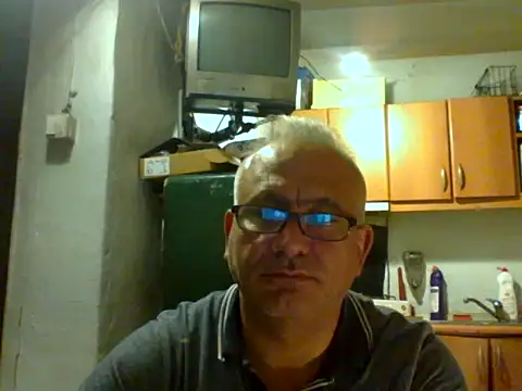 sexy_tom787817 Show Webcam