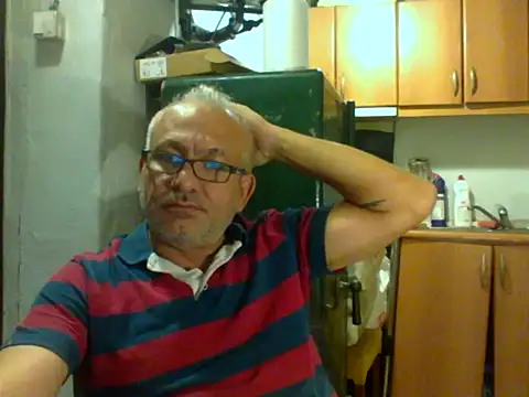 sexy_tom787817 Adlı Modelin Web Kamerası Şovu