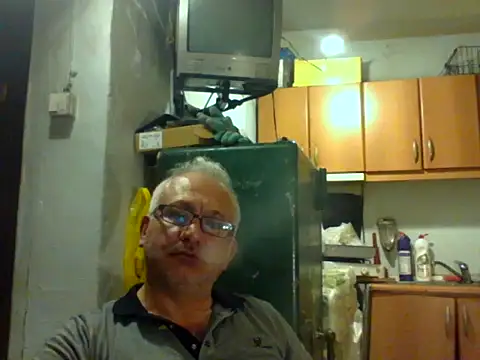sexy_tom787817 Adlı Modelin Web Kamerası Şovu