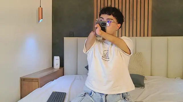 Sam_Velvett webcam show