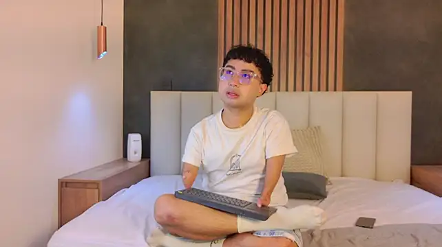 Sam_Velvett webcam show