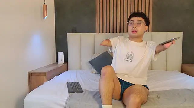 Вебкам-шоу Sam_Velvett