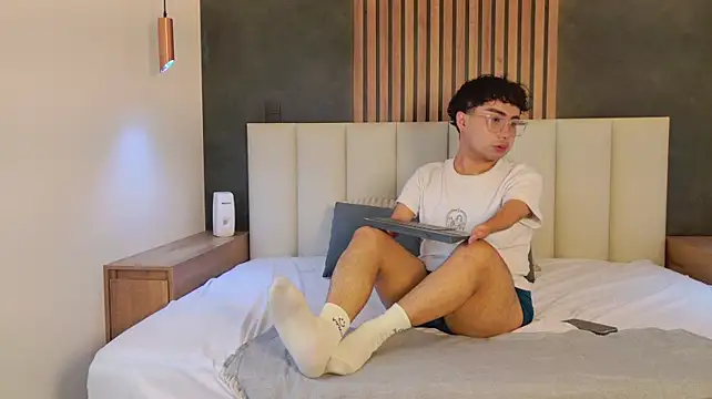 Вебкам-шоу Sam_Velvett