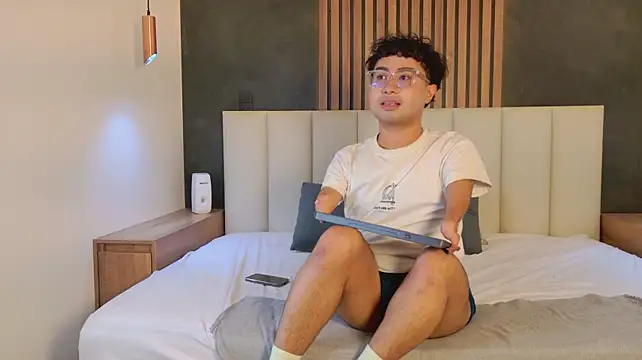 Sam_Velvett Webcam Show