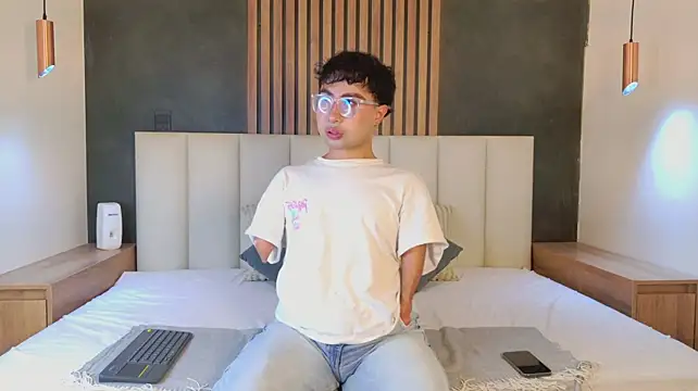 Sam_Velvett Webcam show
