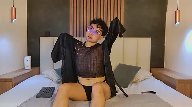 Sam_Velvett 网络视讯表演