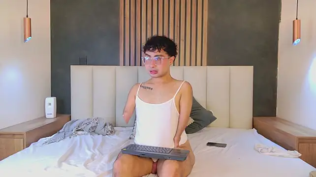 Вебкам-шоу Sam_Velvett