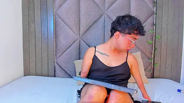 Sam_Velvett Webcam show
