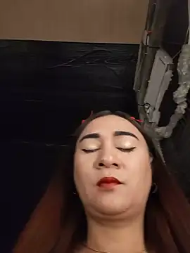 LykaGlitz webcam show