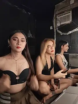 LykaGlitz Show Webcam