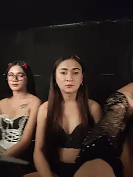 LykaGlitz Pertunjukan Webcam