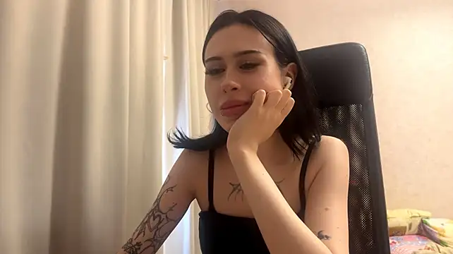 Webkamerová show AteEtonian
