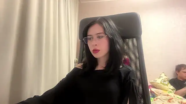 AteEtonian's Live Sex Cam Show