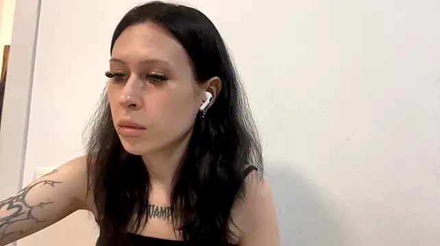 Show modela AteEtonian na web-kameri