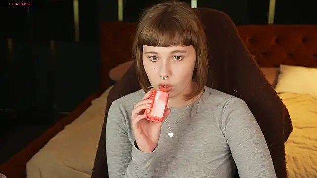 Fiona054's Live XXX Chat